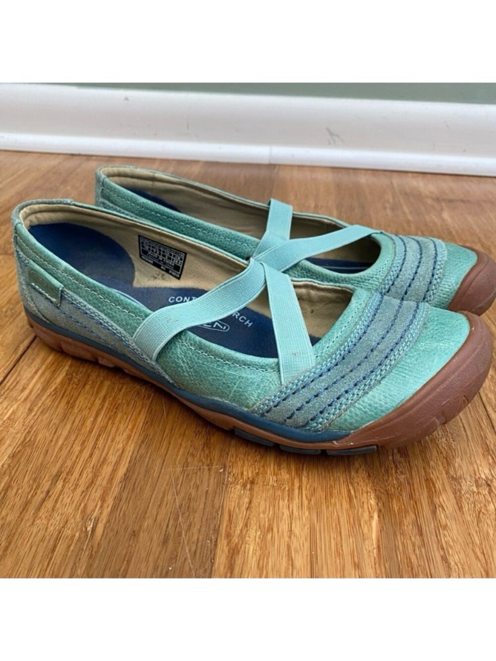 Keen Women's CNX Blue/Green Hiking Shoes Flats Mary Jane